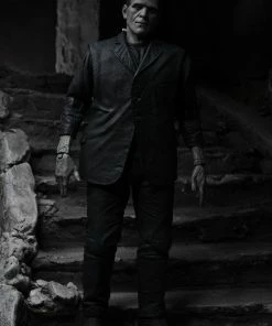 Frankenstein’s Monster (Black & White) - 7" Action Figure – Universal Monsters - NECA Collectibles