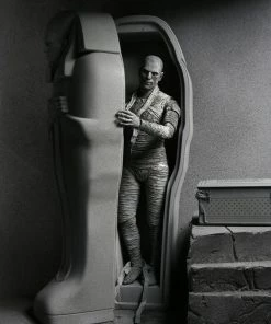 Ultimate Mummy (Black & White) - 7