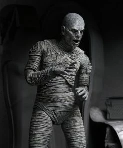 Ultimate Mummy (Black & White) - 7